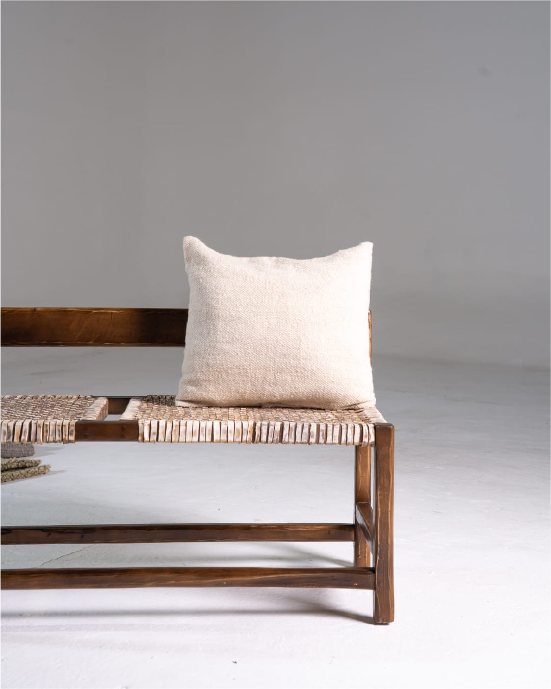 Almohadon cuadrado Paz Crudo